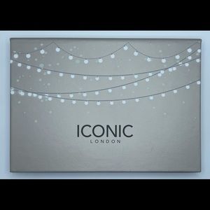 Blaze Chaser Face Palette